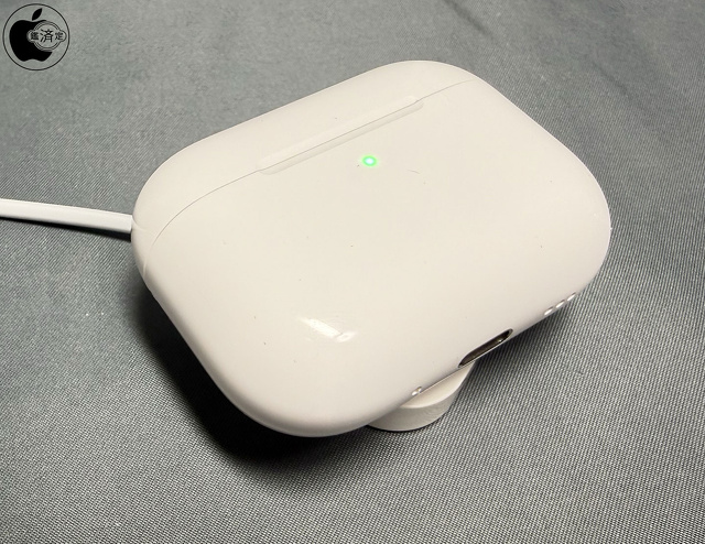 AirPods Pro 3：Apple Watch磁気高速充電 - USB-Cケーブル