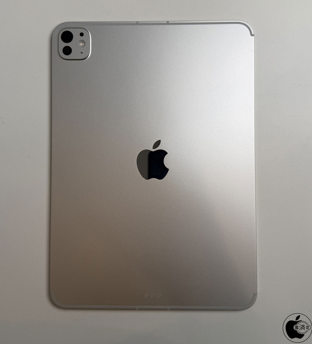 iPad Pro 11-inch (M5)