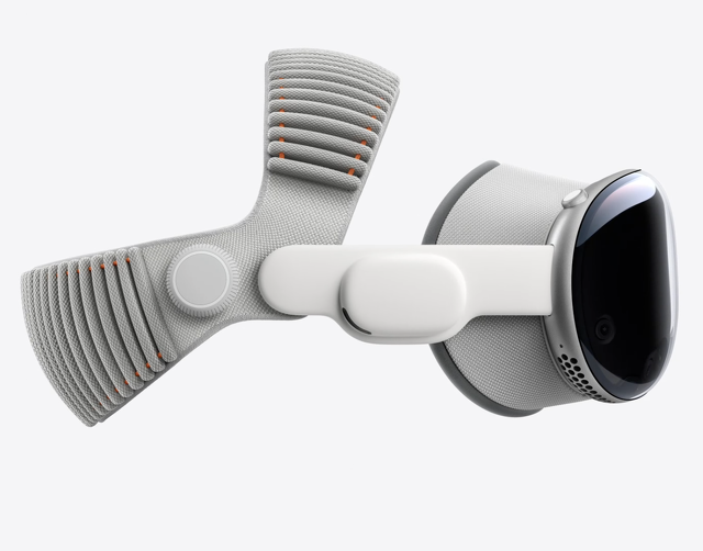 Apple Vision Pro (M5)