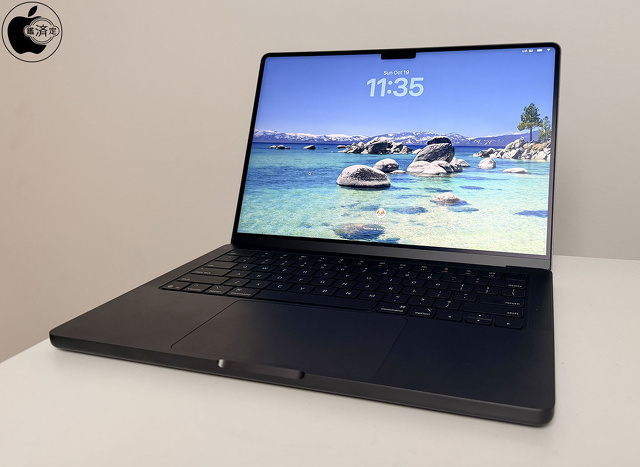 MacBook Pro (14-inch, M5)