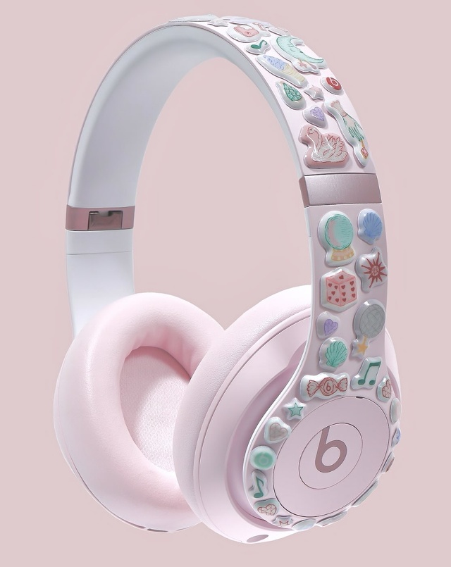 Beats Studio Pro Tanu Vasu Special Edition