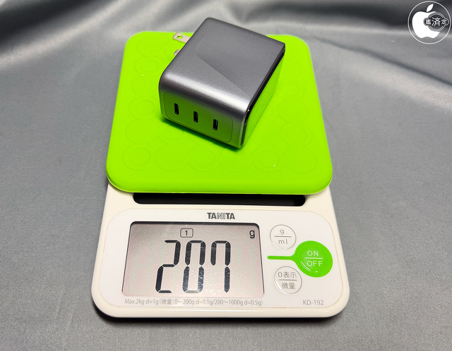 Anker Prime Charger (160W, 3 Ports)：207g