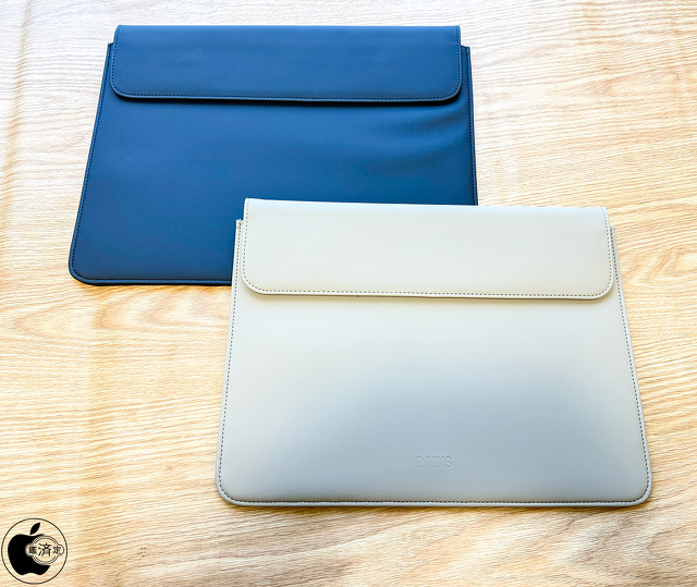 Rains 14インチPuffer Laptop Cover for iPad and MacBook