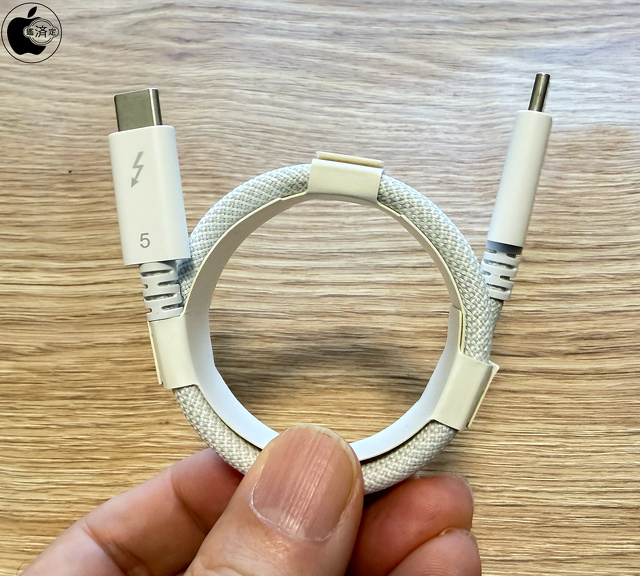 CalDigit Thunderbolt 5（USB‑C）Pro Cable