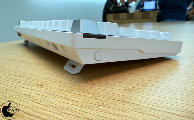 CORSAIR K65 PLUS WIRELESSメカニカルゲーミングキーボード for Mac