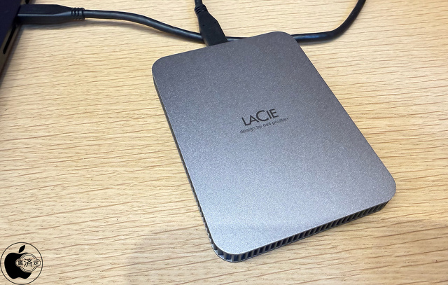 LaCie Mobile Drive Secure USB-C（Rescue付き）