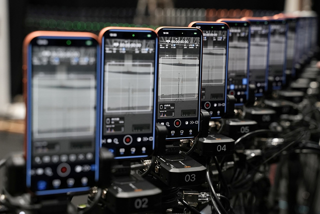 60台のiPhone 17 Pro