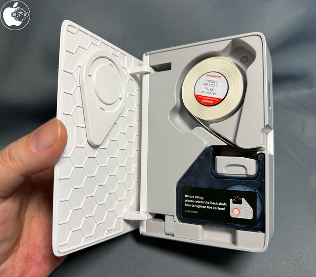 NIIMBOT B18：リボン交換