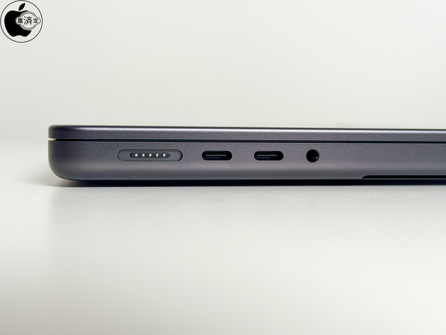 MacBook Pro (14-inch, M5 Pro, 2026)：左側面ポート
