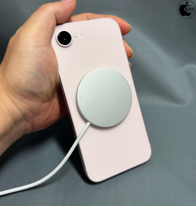 iPhone 17e：MagSafe充電器