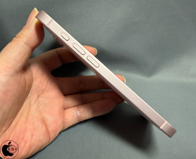 iPhone 17e：アクションボタン