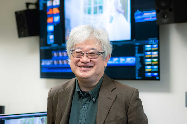 駿河台大学 メディア情報学部長　斎賀 和彦