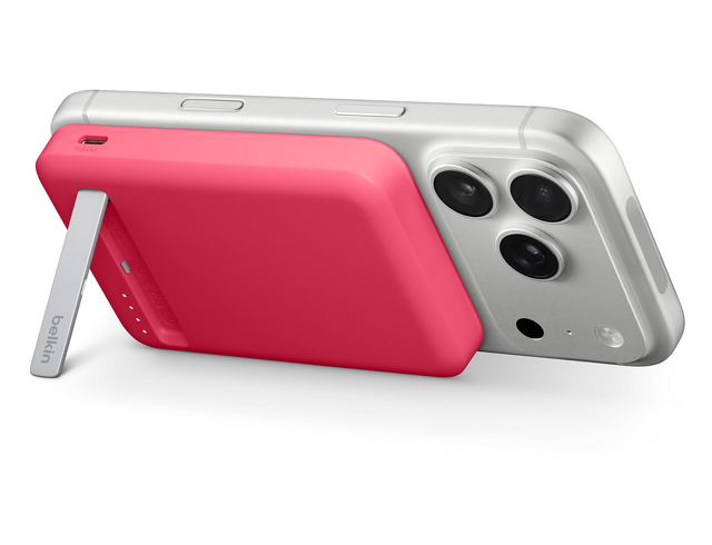 BoostCharge Pro Magnetic Power Bank 5K