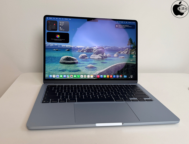 MacBook Air (13-inch, M5, 2026)