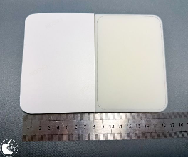 3D mock-up iPhone Fold
