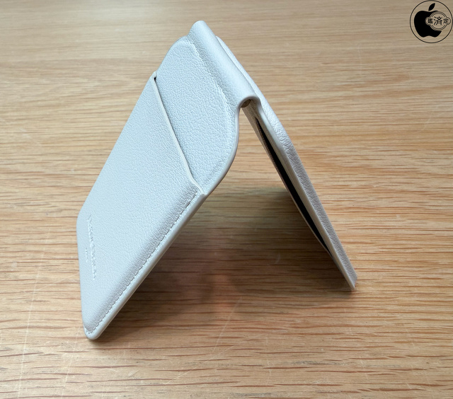 Native Union Active Wallet Magnetic Stand（MagSafe対応）