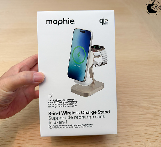 mophie 3-in-1 Wireless Charge Stand