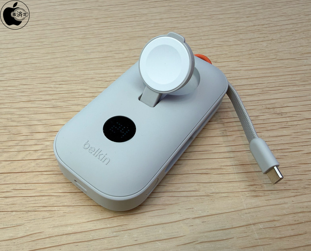 Belkin BoostCharge Proモバイルバッテリー10K（Apple Watch充電機能付き）