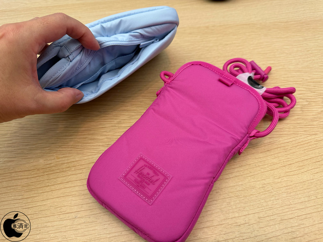 Herschel Cloud Sling for iPhone