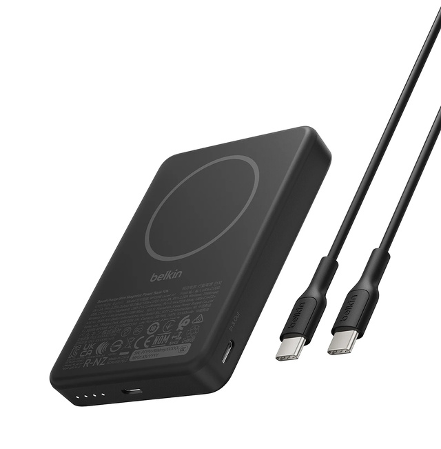BoostCharge 薄型 マグネット式モバイルバッテリー 10000mAh