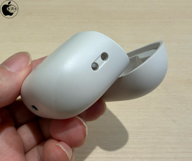 Anker Soundcore P42i充電ケース