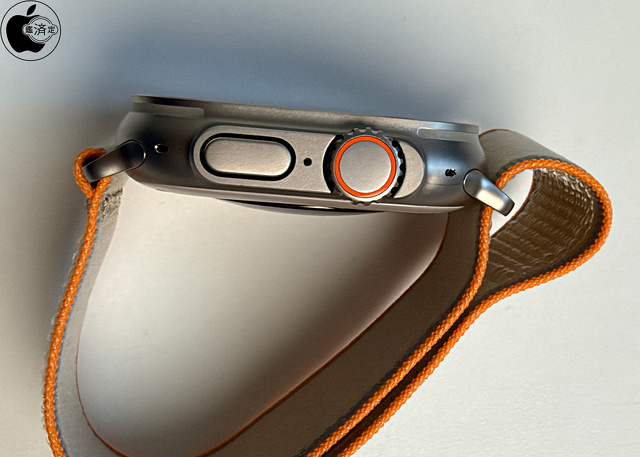 Apple Watch Ultra 4：マイク
