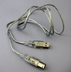 付属USBケーブル