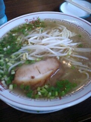 ラーメン専門鷹