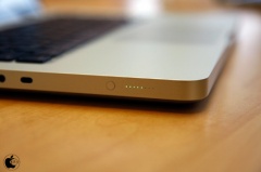 バッテリーインジケーター