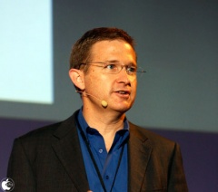 クレイグ・ディーゲル 代表取締役社長