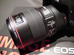 EF100mm F2.8Lマクロ IS USM