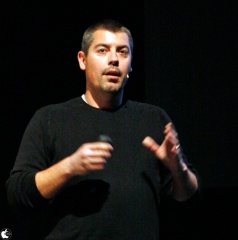 Appleビデオアプリケーション担当マーケティングディレクターRichard Townhill氏