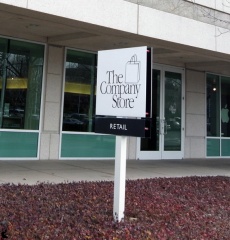 Apple Company Store 2010 Winter