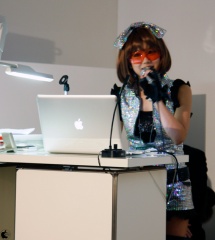 Juli (天野あい)氏