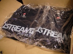 USTREAM Tシャツ
