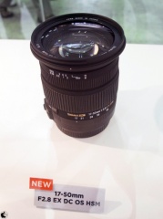 SIGMA 17-50mm F2.8 EX DC OS HSM
