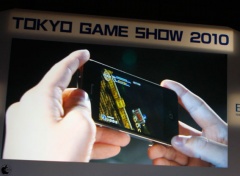 iPhone ならではの操作性も