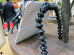 GorillaMobile Yogi for iPad