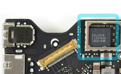 iFixitより