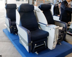 機内シートは、新造B777-300ER などで使われているものと同一のものが使われる