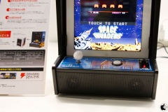 強力なスピーカが搭載されている