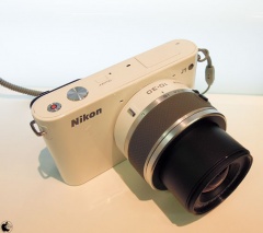 Nikon 1 J1