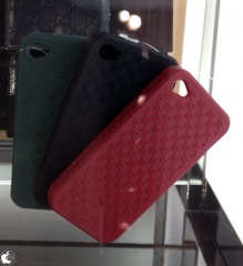 GUCCI iPhone 4シリコンケース