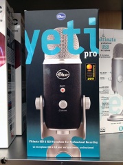 Blue Microphones Yeti Pro USB Microphone